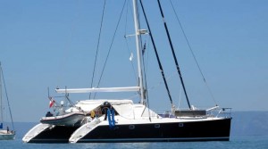 Segeln ab Korfu mit dem Katamaran Laura. Es ist eine Privileg 45.