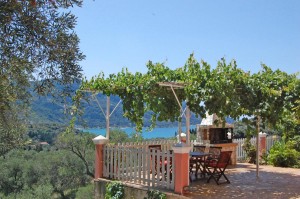 Grillbereich des Ferienhauses Irini auf Korfu