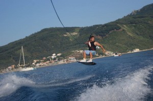 Wakeboarden auf Korfu in Agios Georgios